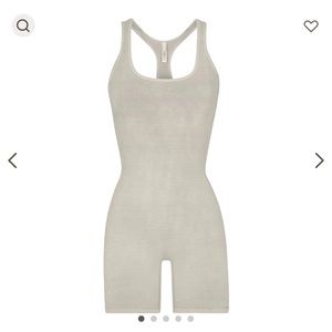 Skims outdoor collection